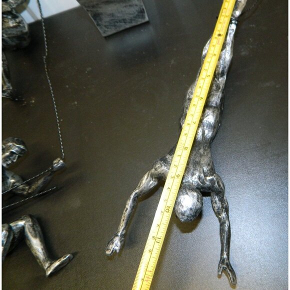 5 Creative Climbing Man Resin Wall Sculptures 3D Wall Art Decor Strong Man Brave - Picture 3 of 16